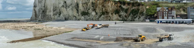 Rechargement Galets Plage De Mers Les Bains 17 04 2024 Smbdsglp Fgoudeau 22